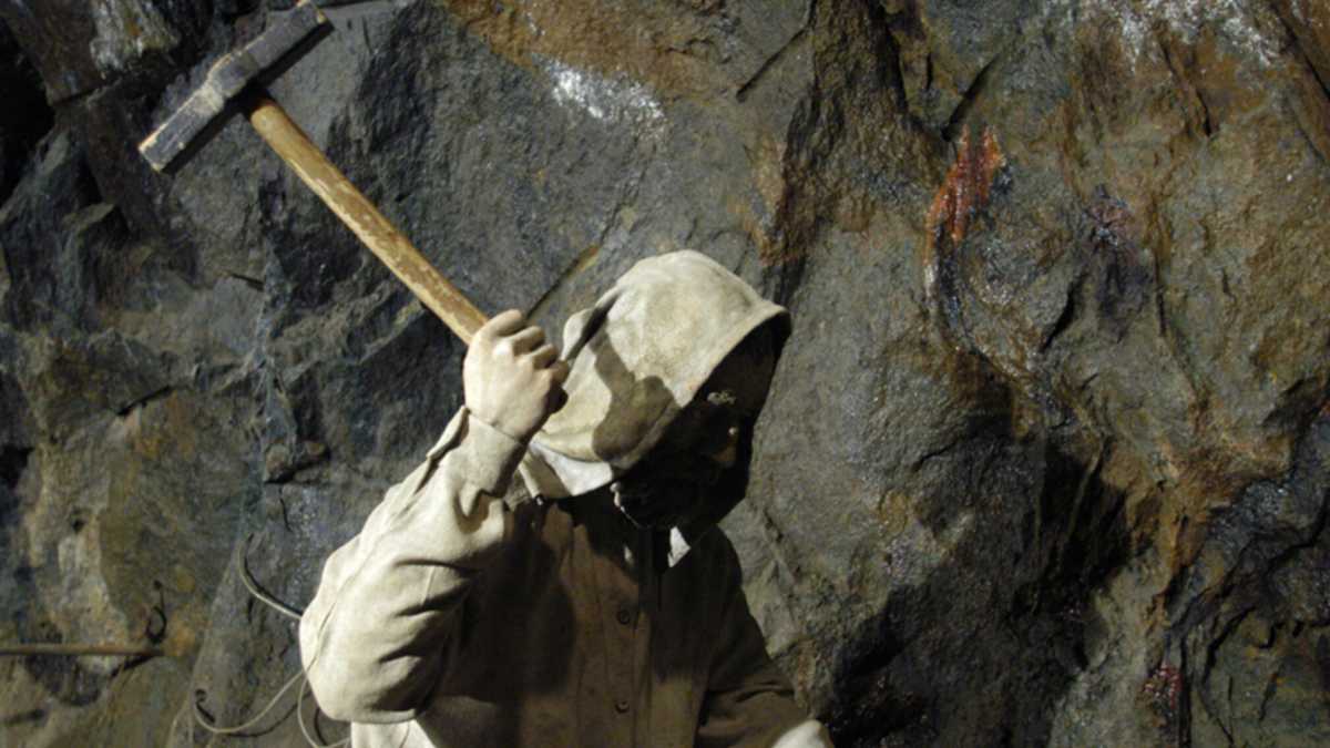 Immagine di Perché è iniziato il “grande buio” dell’industria mineraria