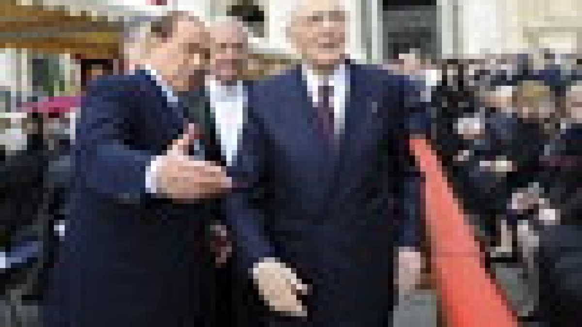 Immagine di Il Cav. e l’interlocutore al top