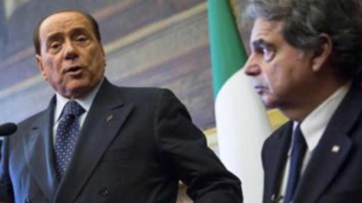 Immagine di Forza Italia offre a Renzi un patto sociale per cinque euroriforme