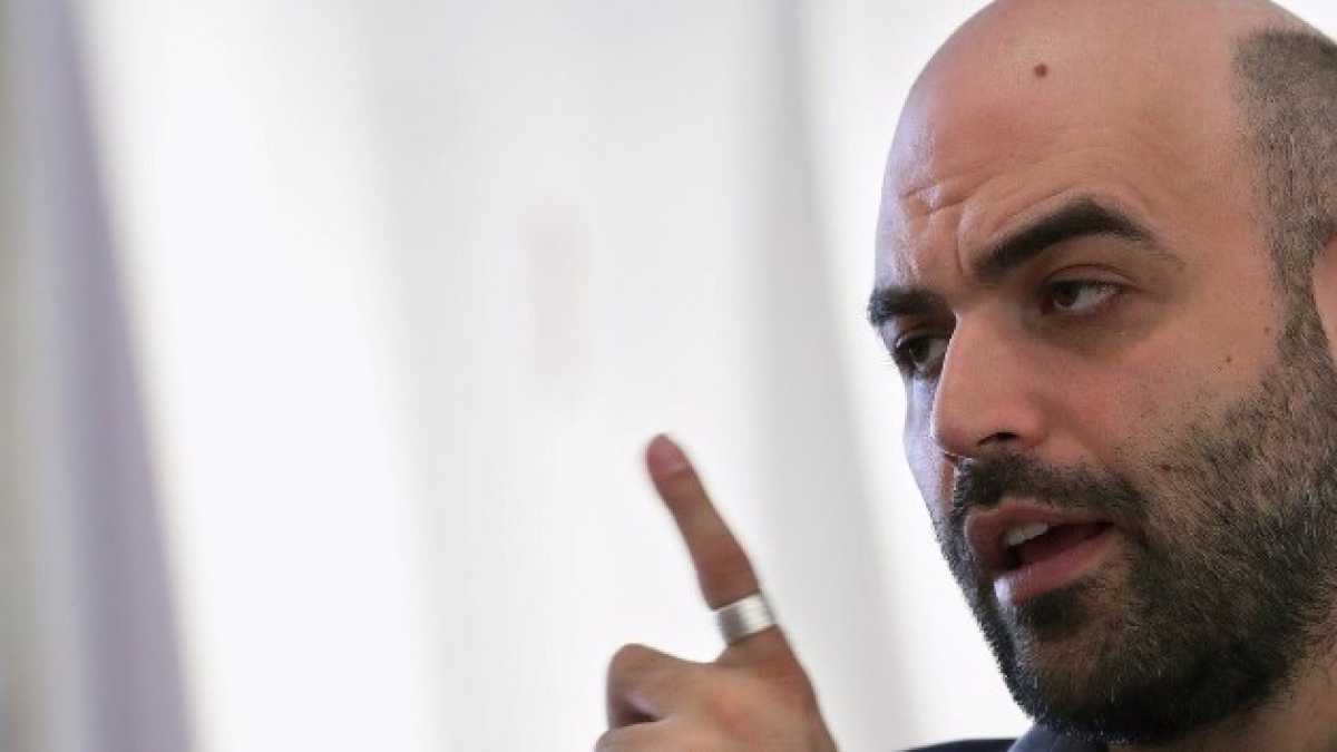 Immagine di Saviano si esporta in Spagna con l'etichetta di "italiano più odiato d'Italia"