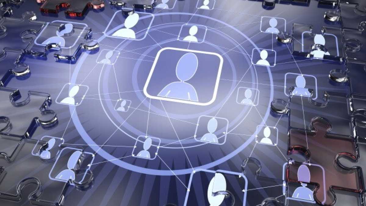 Immagine di Perché la legge sulla sharing economy può uberizzare il mercato italiano