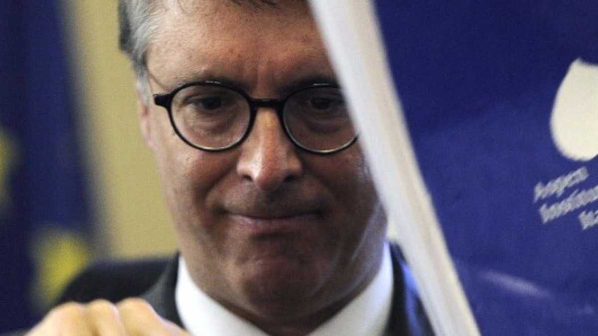 Immagine di Il fantasma della corruzione che blocca l’amministrazione e aiuta Grillo