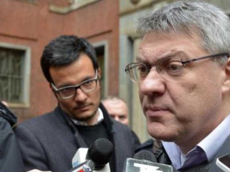 Strizzare l’occhio ai vetero sindacati
