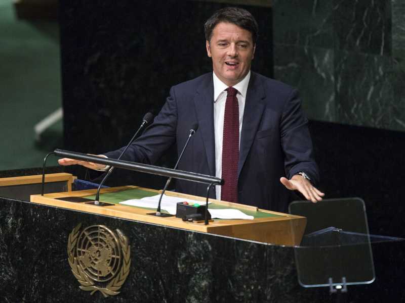 Matteo Renzi durante il suo intervento all'Assemblea generale delle Nazioni Unite (foto LaPresse)
