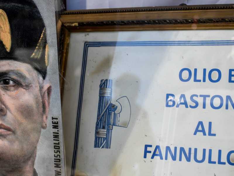 Raduno di gruppi di estrema destra a Predappio per l’anniversario della Marcia su Roma (foto LaPresse)