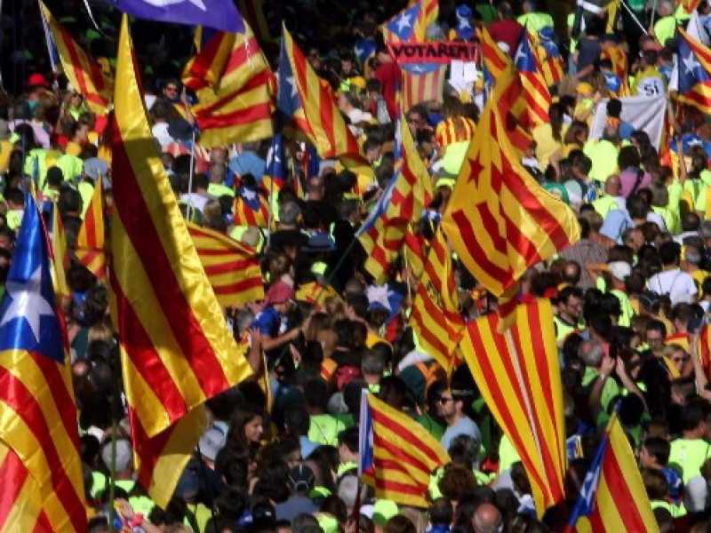 La Diada, la festa storica del nazionalismo catalano (foto LaPresse)