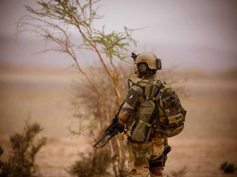 Un soldato delle Forze speciali francesi &ndash; Commandement des Op&eacute;rations Sp&eacute;ciales &ndash; in Mali