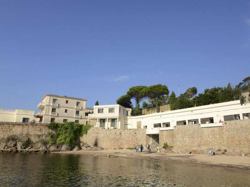 La villa di Vallauris, vicino a Cannes, dove ha alloggiato il re saudita