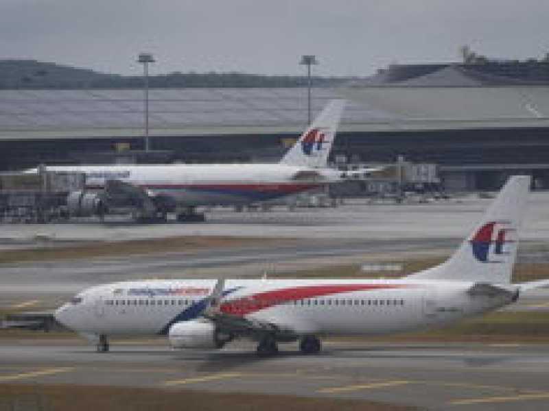 La Malesia pasticcia ancora sul Boeing: è stato dirottato, anzi no