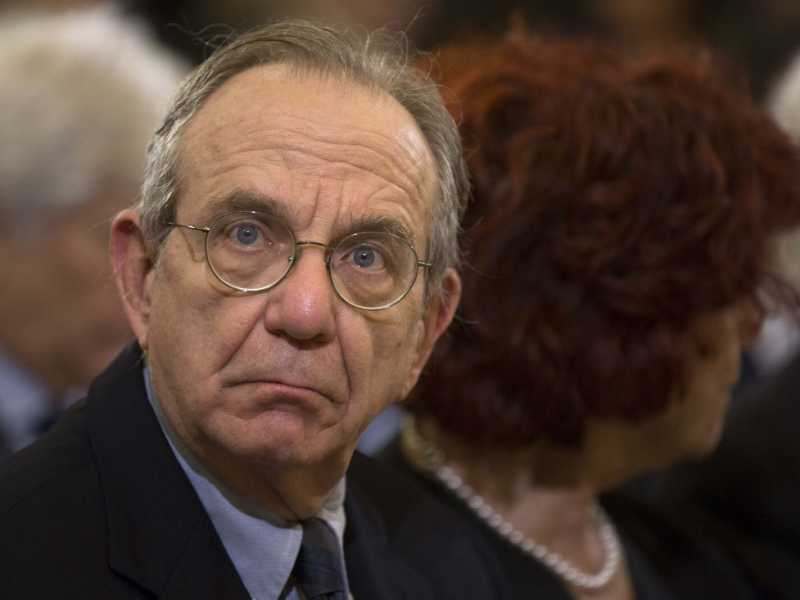 Il ministro dell&rsquo;Economia, Pier Carlo Padoan (foto LaPresse)