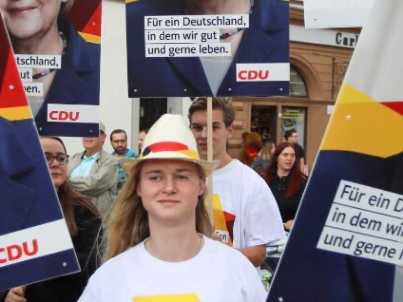 Per Time Selena Gomez cambierà il mondo più di Angela Merkel