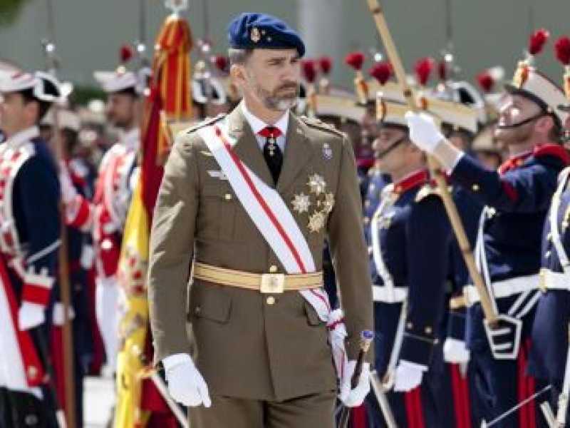 Ecco perché agli spagnoli piace quel gran lobbista di re Felipe