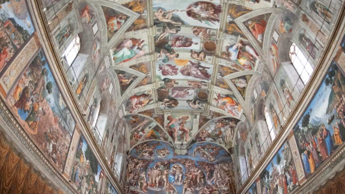 Immagine di I quadri di Giotto e Michelangelo sono tanto famosi quanto vuoti