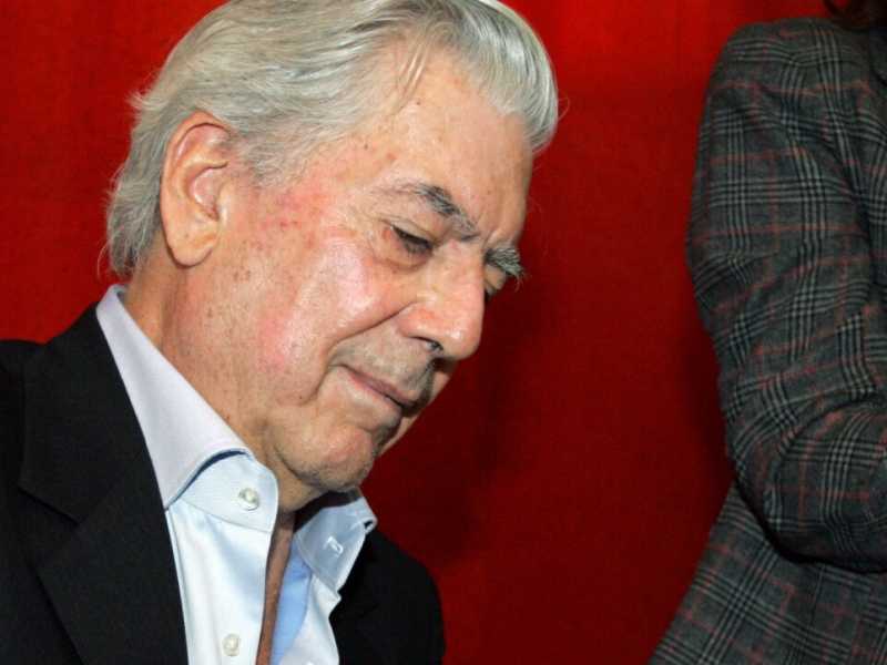 Mario Vargas Llosa (foto LaPresse)
