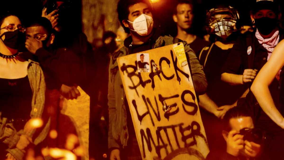 Immagine di La coscienza che serve all’America