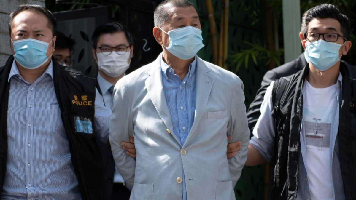 Immagine di Le manette a Jimmy Lai sono un messaggio da Pechino: game over
