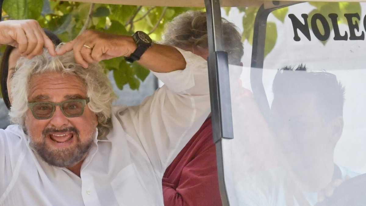 Immagine di Il #Daje di Beppe Grillo e il vaccino russo