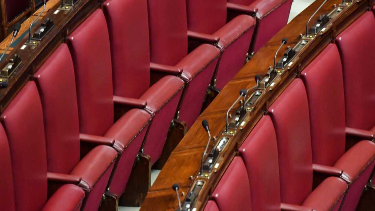 Immagine di E dopo il bonus, il malus di una legge contro i politici? Meglio di no