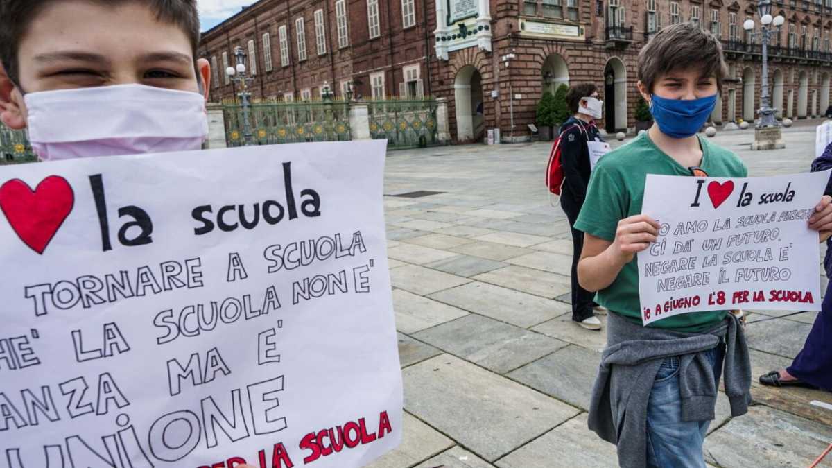 Immagine di A scuola con merito. Appunti per il Miur e per i sindacati