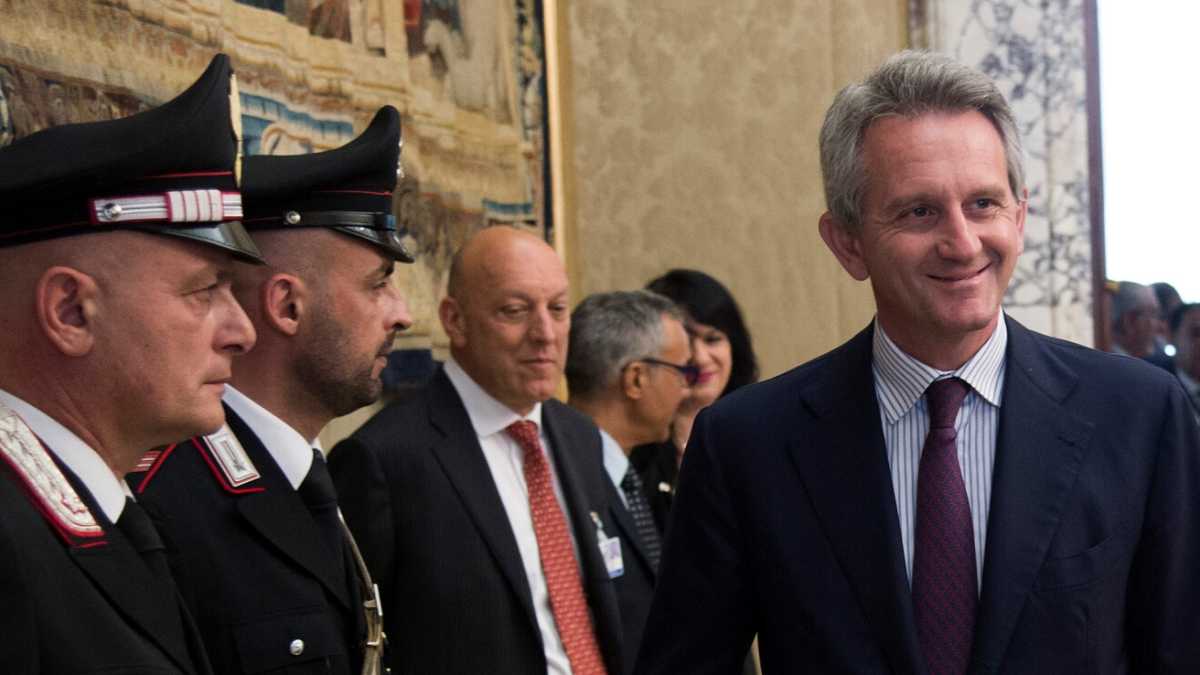 Immagine di Il plot Mediobanca