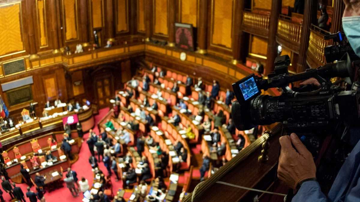 Immagine di No a un Parlamento e una Costituzione monchi