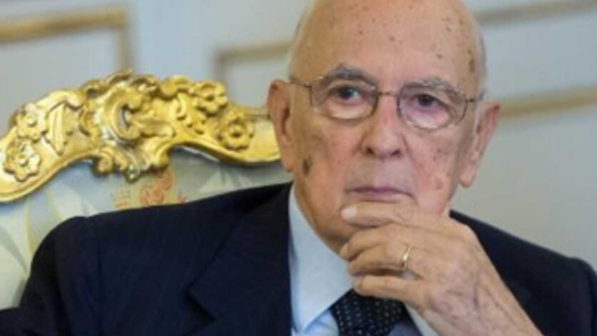 Immagine di Napolitano: "L'Europa deve promuovere la crescita"