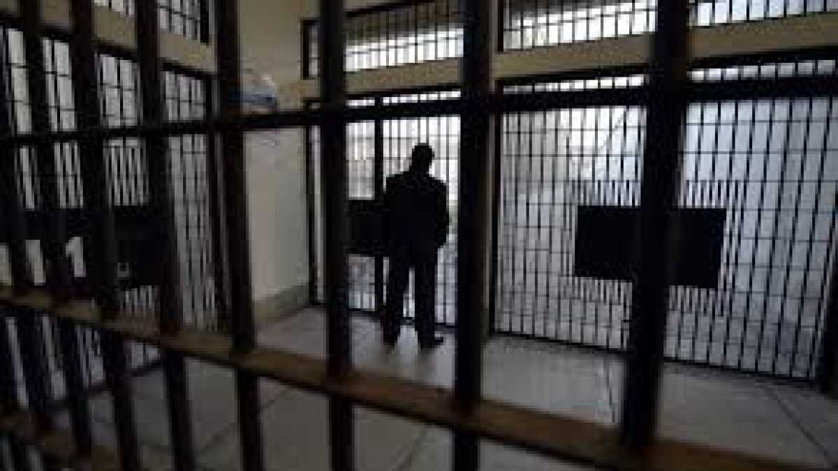 Immagine di Cara sinistra, il “caso Italia” delle carceri si risolve riformando la giustizia