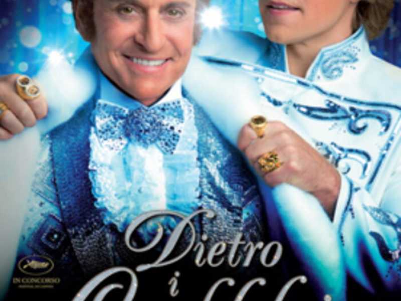 DIETRO I CANDELABRI