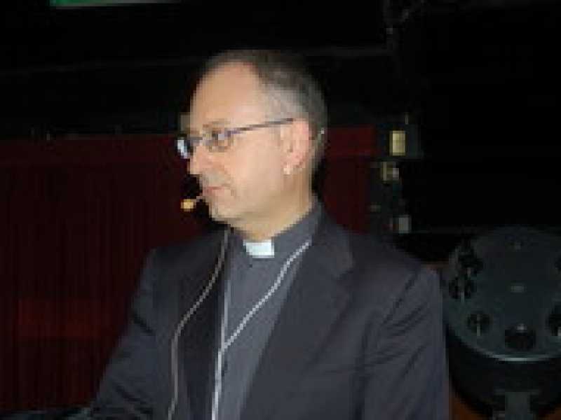 Tutti a discutere l’intervista di padre Spadaro