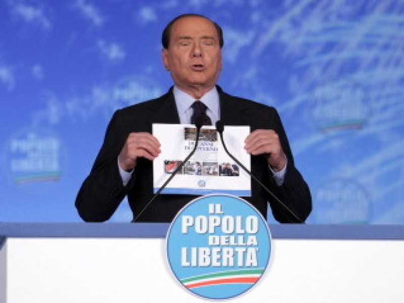 Campagna elettorale parallela del Foglio contro il Cav., apronsi iscrizioni