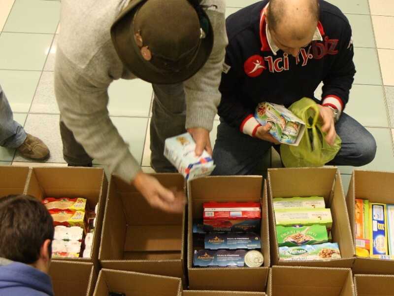 Sabato c'è la colletta alimentare. Perché è importante partecipare