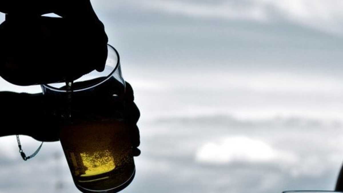 Immagine di Birra di Londra, stranieri e camminate nel verde. La città di Tim Parks