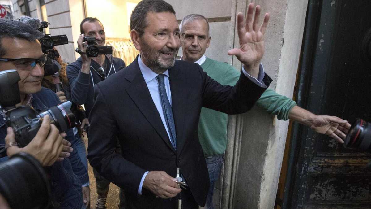 Immagine di Le assoluzioni di Marino e Cota e la tregua in Siria. Le notizie del giorno, in breve