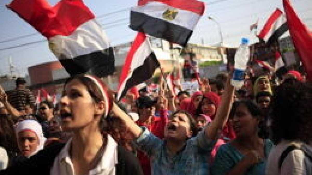Immagine di Piazza araba contro piazza araba