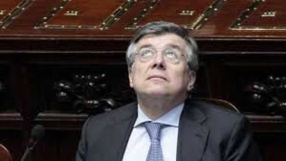 Immagine di Il ministro Zanonato ha tante idee e nient’affatto sviluppiste su privatizzazioni e spesa pubblica