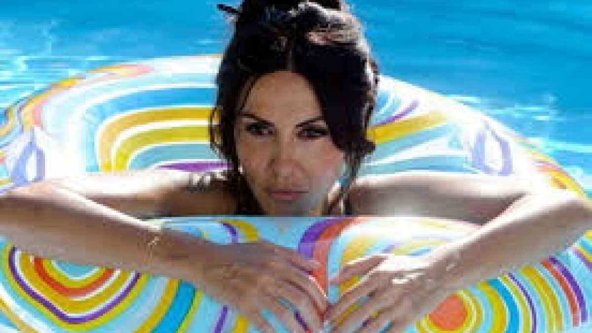 Immagine di Saggia compagna Ferilli