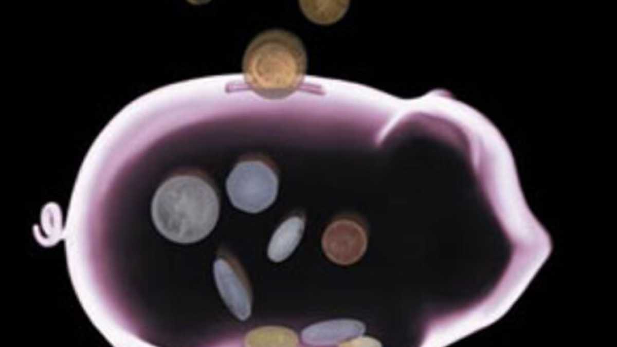 Immagine di La flemma dei ricchi risparmiatori italiani sgonfia il pil
