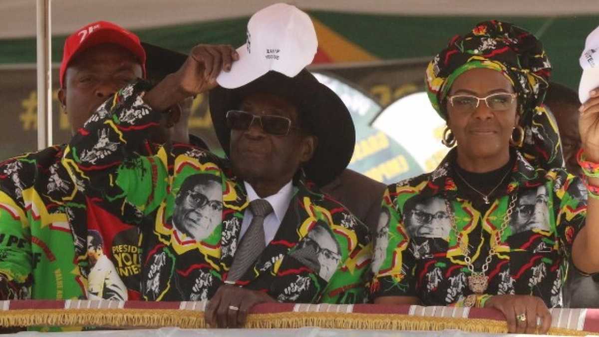 Immagine di L'Italia senza Mondiale, Trump Jr e WikiLeaks e la complicata successione a Mugabe. Di cosa parlare stasera a cena