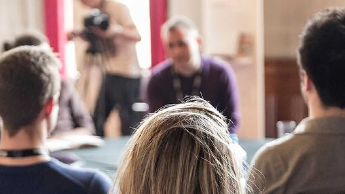 Immagine di La disoccupazione giovanile in Italia e il servizio militare in Svezia. Le notizie del giorno, in breve