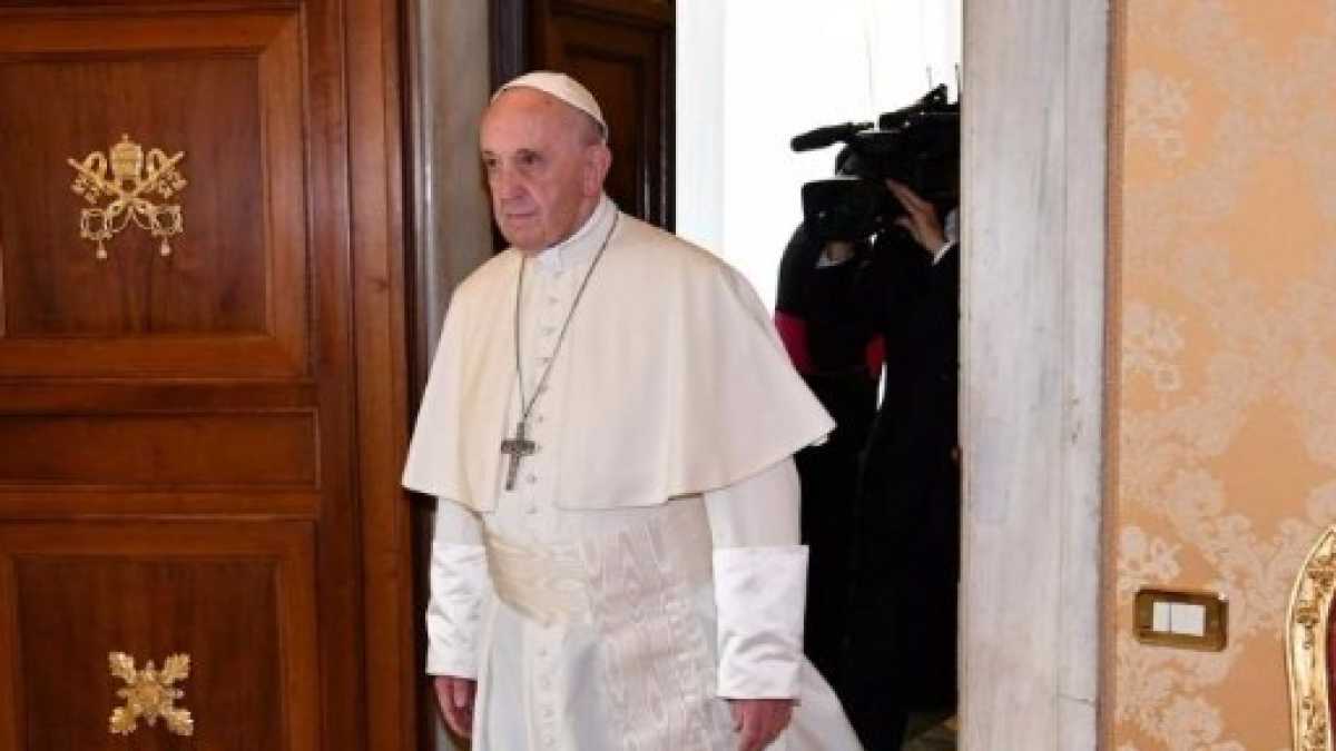 Immagine di Il card. Ruini al Foglio: "Dal Papa nessun sostegno alla legge sul fine vita"