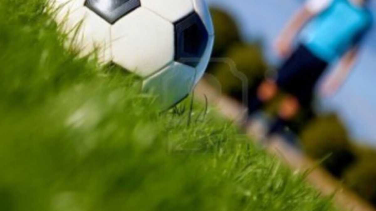 Immagine di E' partito il campionato meno bello del mondo, ma quanto lo abbruttiscono gli scrittori italiani