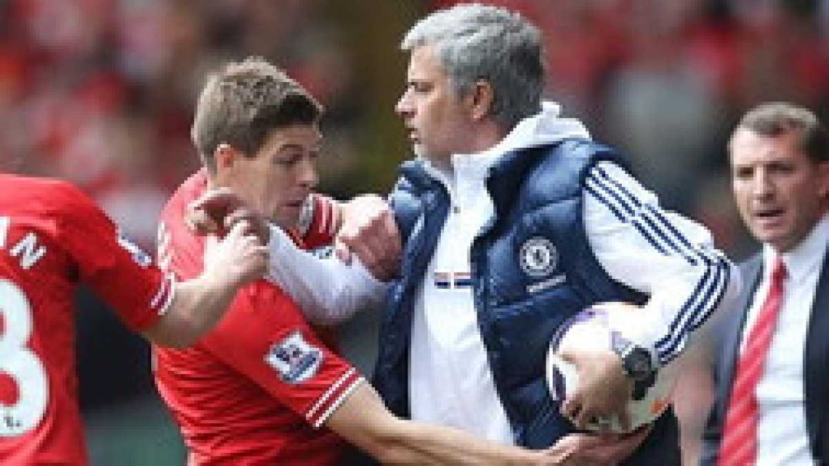 Immagine di Il profeta Mou e la scivolata di Gerrard. La vera storia della tragedia del Liverpool