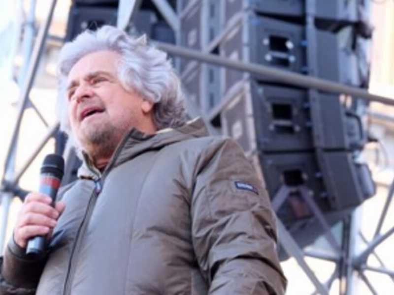 Tutti gli insulti di Grillo passati in cavalleria da una sinistra che si piace