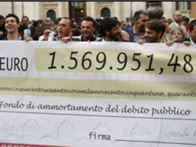 L’orgoglio grillino del “Restitution day” e l’imbarazzo della trincea
