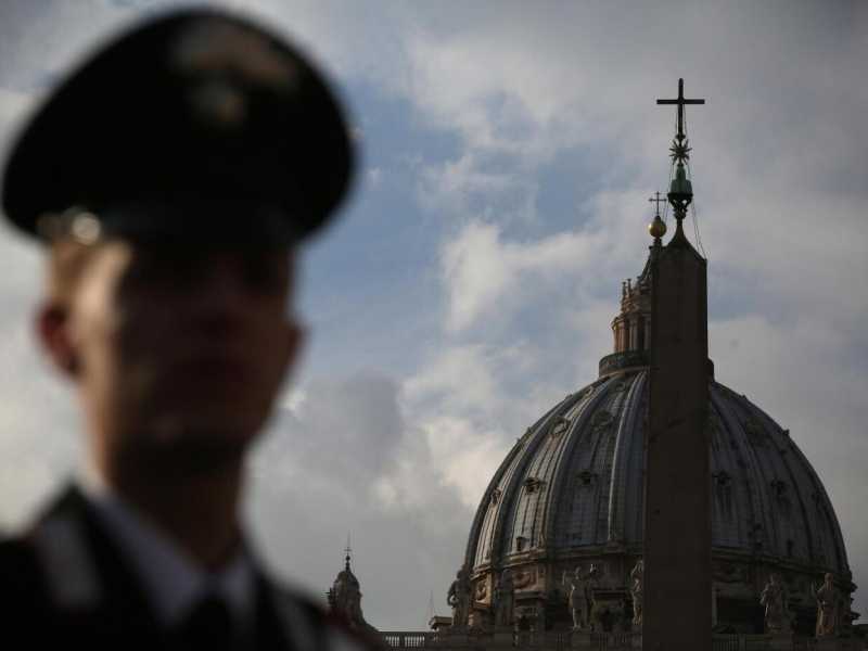 Terrorismo, misure di sicurezza rafforzate a Roma (foto LaPresse)