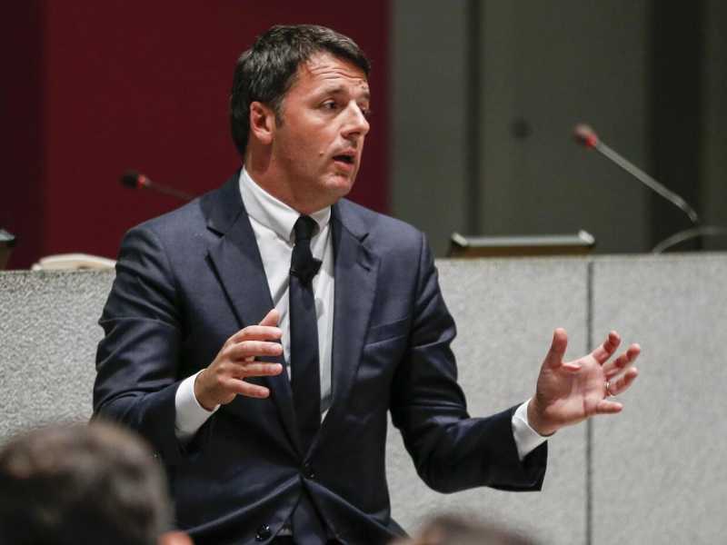 Il presidente del Consiglio Matteo Renzi (foto LaPresse)