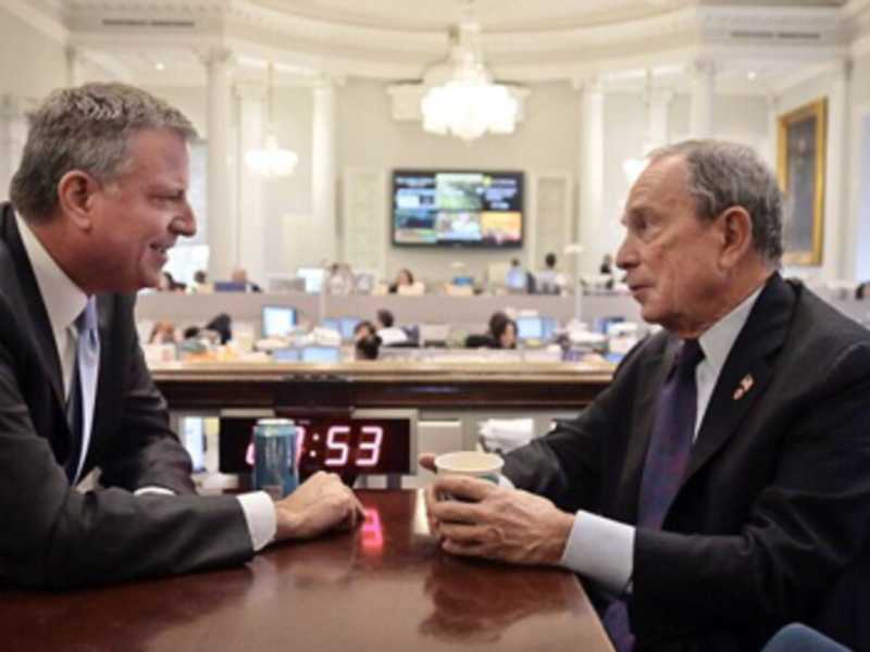 De Blasio si copre a destra con il poliziotto della tolleranza zero