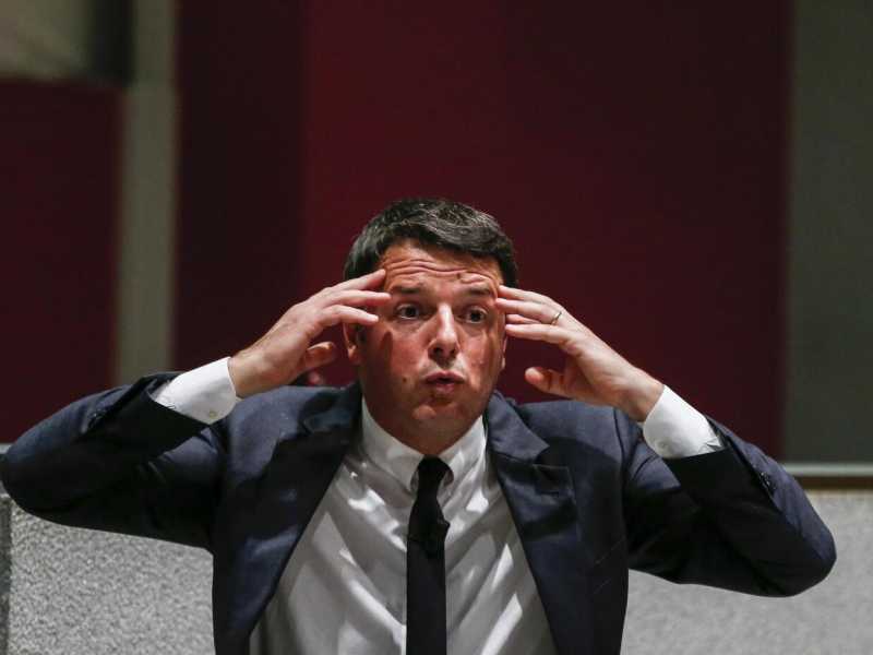 Il presidente del Consiglio Matteo Renzi (foto LaPresse)