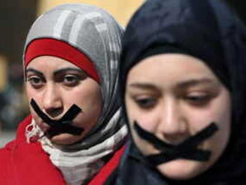 In Egitto continua la repressione dei filo-Morsi: 529 condannati a morte