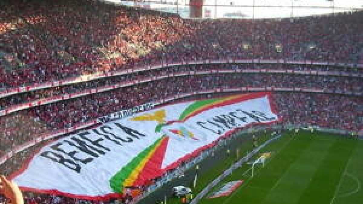 Immagine di Perché il calcio portoghese pieno di debiti vince in Europa